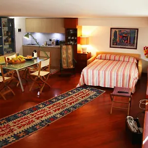 Elegante Monolocale Apartamento